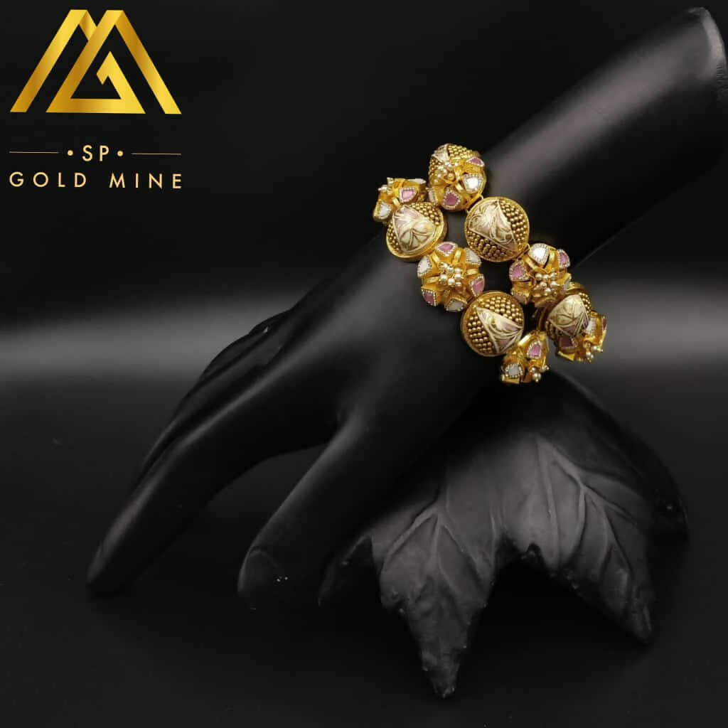 Buy Vaibhav Jewellers 22 KT Signity Gold Ladies Bracelet 54DG3609 at  Amazon.in